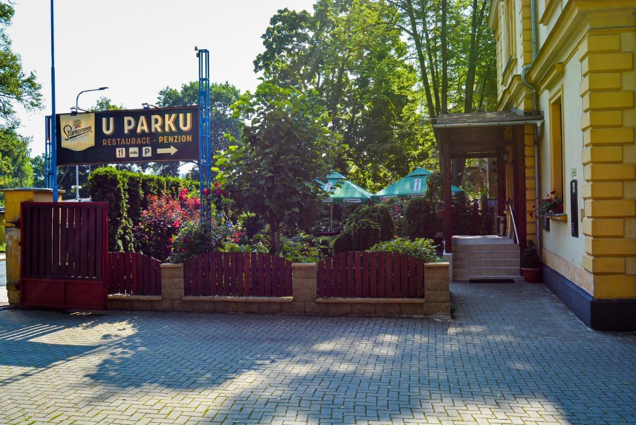 Penzion U Parku Rumburk Ngoại thất bức ảnh